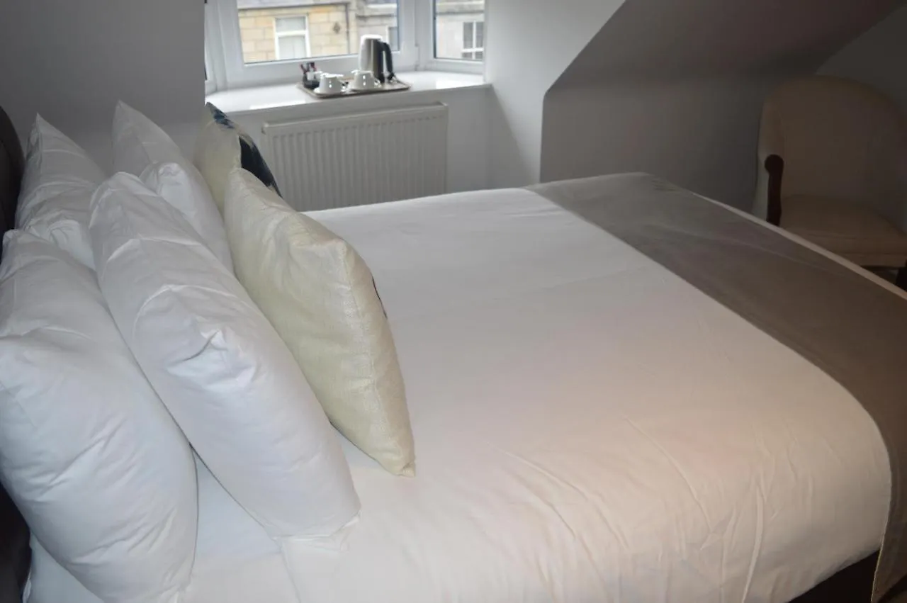 Jewel Guest House Aberdeen 3*,
