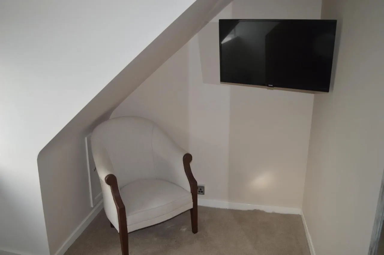 Jewel Guest House Aberdeen 3*,